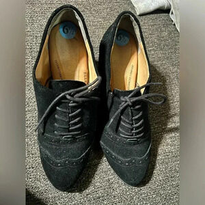 Ellen Tracy Active suede wedge oxfords size 6.5